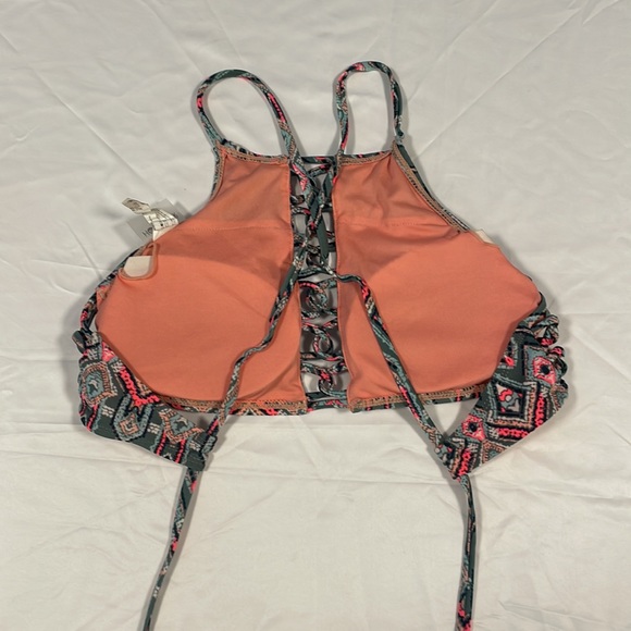 Pattern Bikini Set - Picture 4 of 6